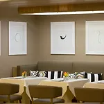 Starhotels Michelangelo Hotell 4*