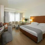 Starhotels Michelangelo Hotel 4*