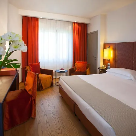 Starhotels Michelangelo 4* Флоренция