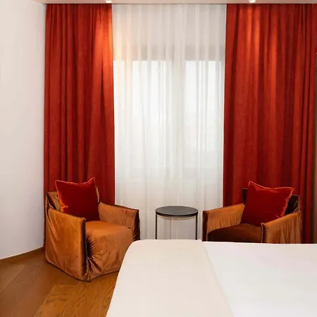 Отель Starhotels Michelangelo
