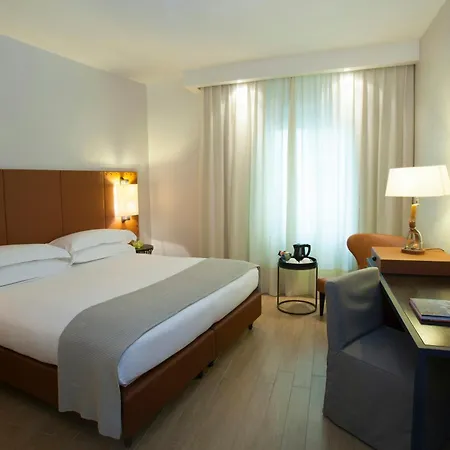 Starhotels Michelangelo Hotel