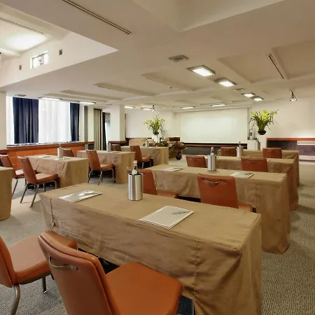 Starhotels Michelangelo 4* Флоренция