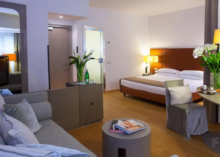 Hotel Starhotels Michelangelo 4*
