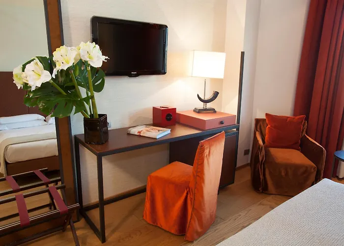 Starhotels Michelangelo 4*